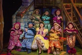 Snow White 2022 Theatre Royal Nottingham_188 credit Whitefoot Pho....jpg