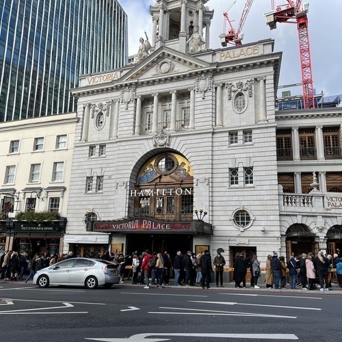 Victoria Palace Theatre
